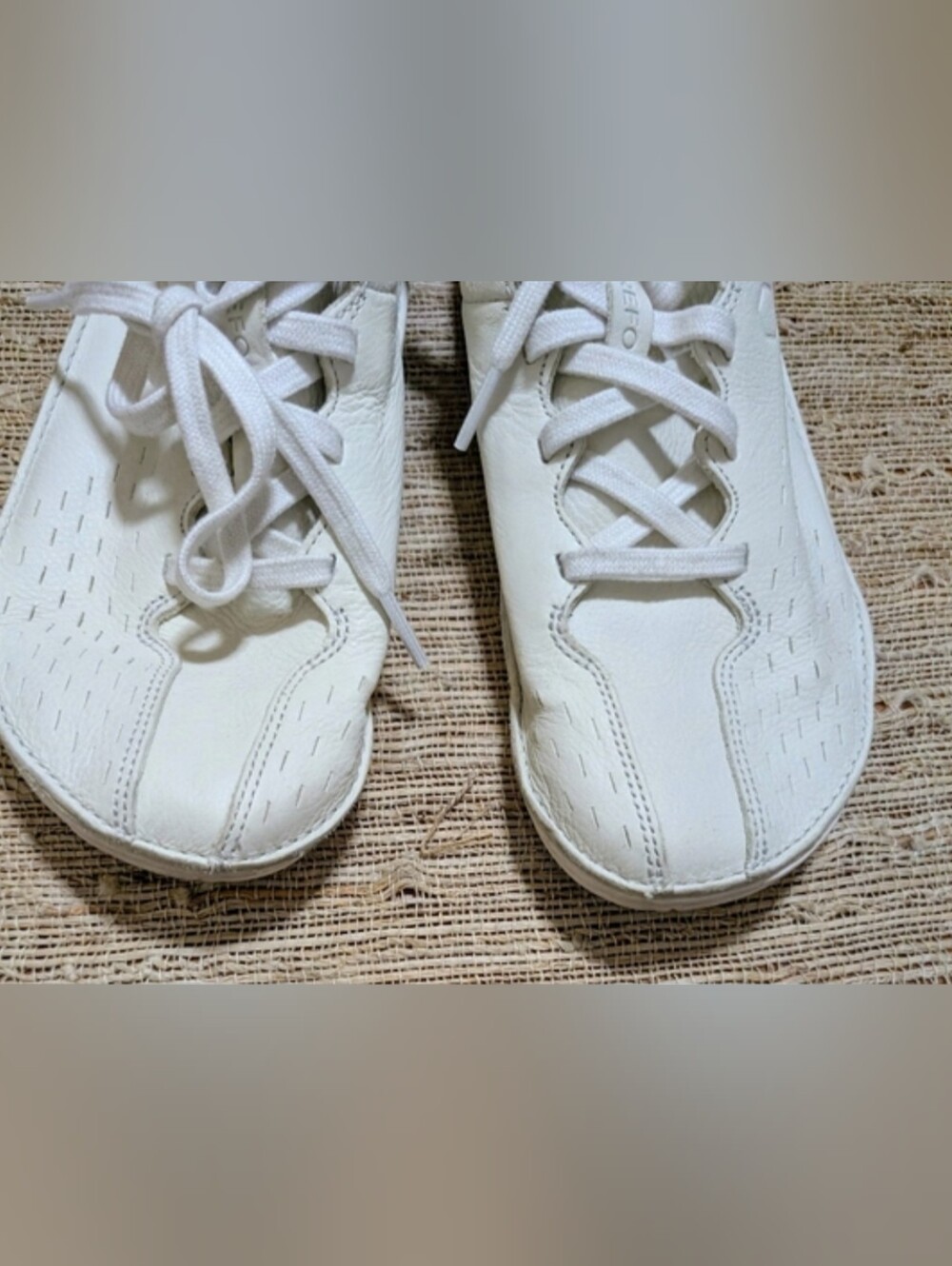 Vivo barefoot Sensus Limestone White Shoes - Picture 3 of 5